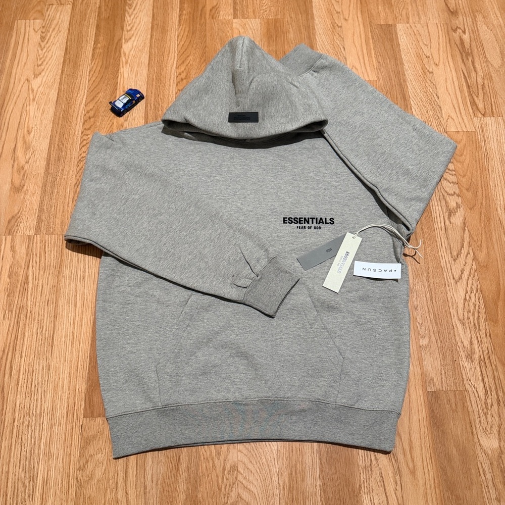 Fear of God: Essential Hoodies (ss22)